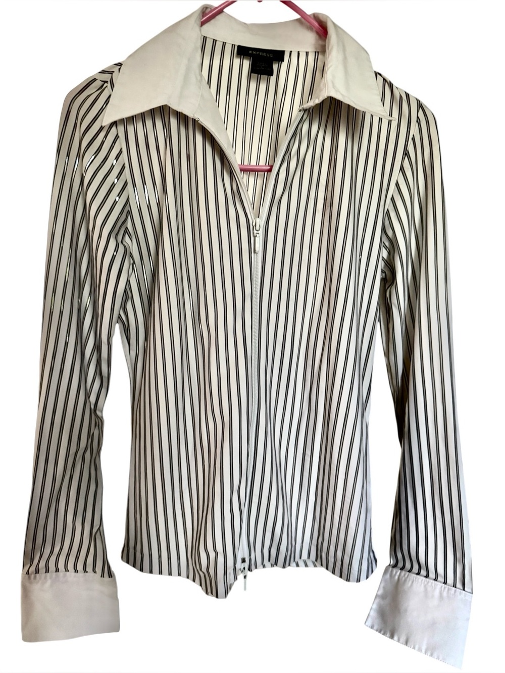 Express White and Black Striped Zip-Front Shirt - Crisp, Sleek, Professional